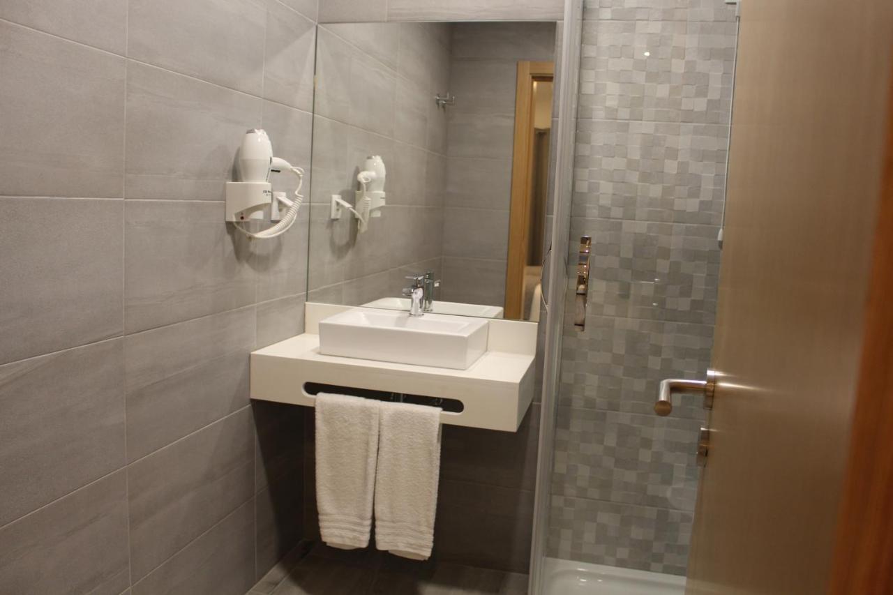 Hotel Beatriz سيربا المظهر الخارجي الصورة